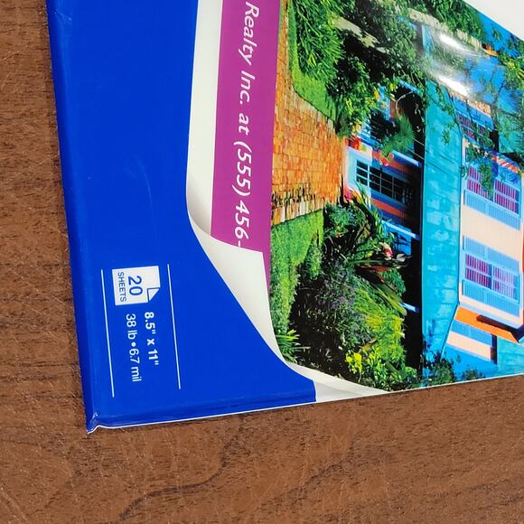 Epson 8.5 x 11" Glossy Photo Paper (S041124) Open package - Picture 2 of 9